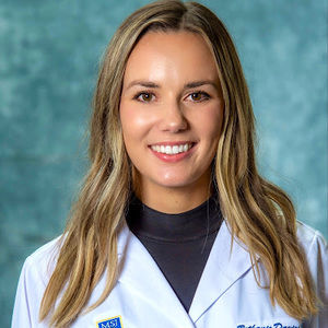 Meet your Posher, Bethanie